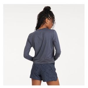 Vuori Daydream Crew in Azure Heather (blue) size large